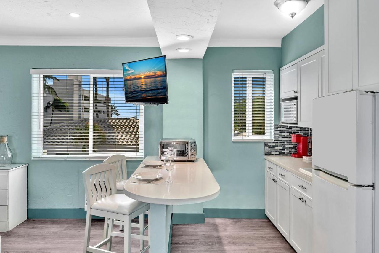 Walkabout 6 Suite On Hollywood Beach With Ocean Views Bagian luar foto