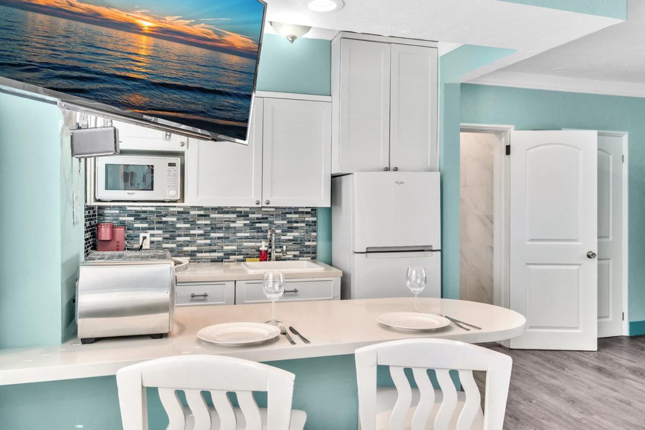 Walkabout 6 Suite On Hollywood Beach With Ocean Views Bagian luar foto