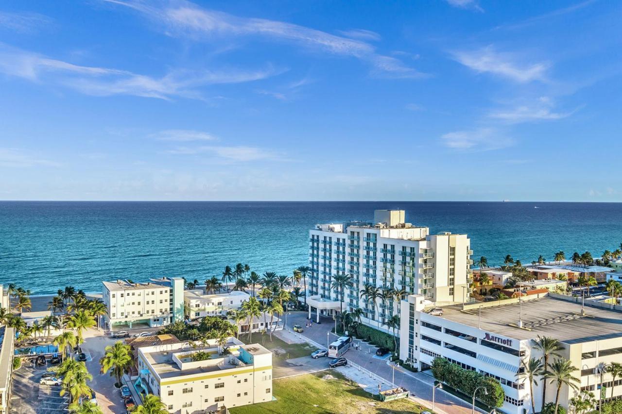 Walkabout 6 Suite On Hollywood Beach With Ocean Views Bagian luar foto